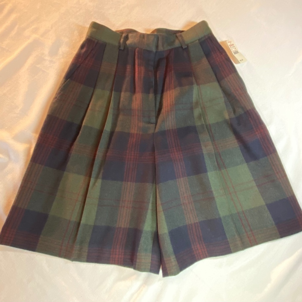 Vintage Lord & Taylor Tartan Plaid Fully Lined Wool Culottes/Shorts (NWT)